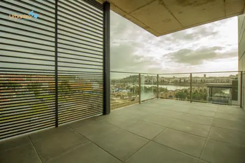 Ático en Avenida de Adolfo Díaz Ambrona, 1