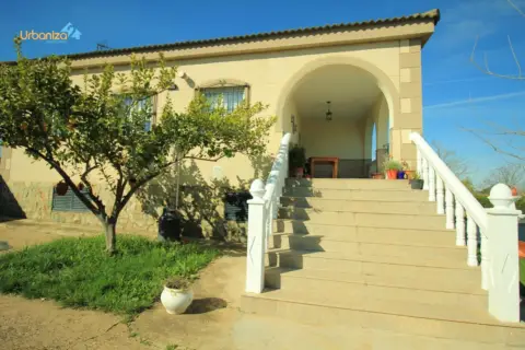 Chalet en Campo Mane