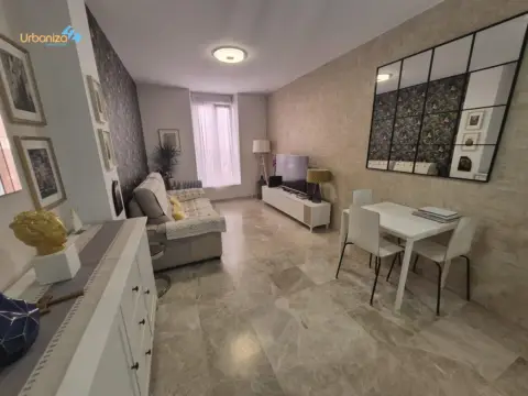 Dúplex en calle de Montesinos