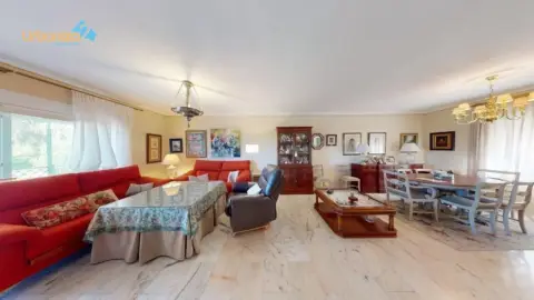 Chalet en Ctra de Sevilla - Ronda Sur