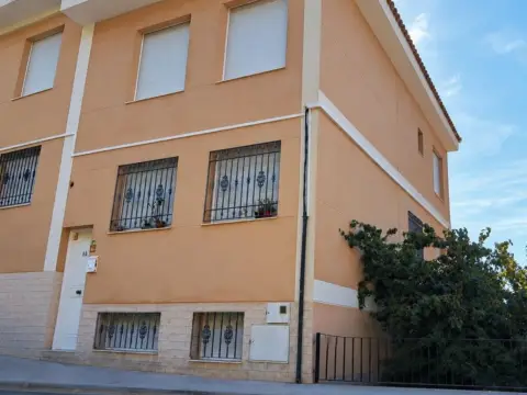 Casa en Montroi - Montroy