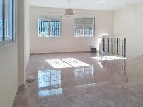 Casa en Montroi - Montroy