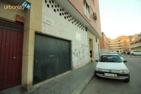 Local comercial en calle de la Mariposa