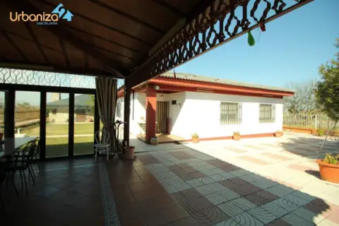Finca rústica en calle La Corchela