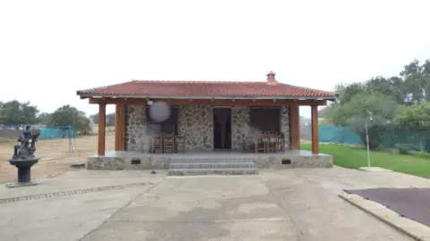 Chalet en calle Carretera de Valverde Km 7
