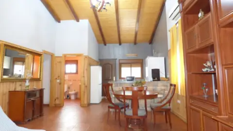 Chalet en calle Carretera de Valverde Km 7