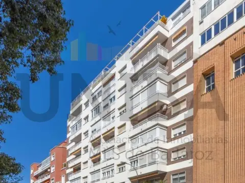 Piso en calle de Enrique Segura Otaño