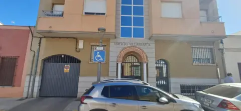 Piso en calle de Villafranca, 27