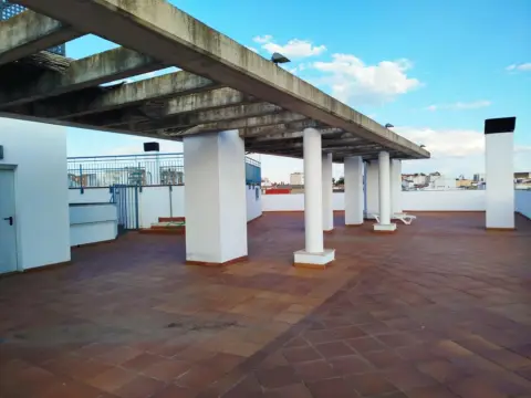 Apartamento en calle de John Lennon, 17