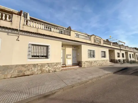 Casa adosada en Camino de Madre Vieja