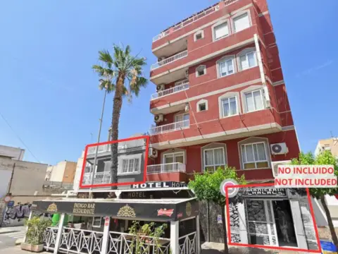 Edificio en calle Apolo, 85