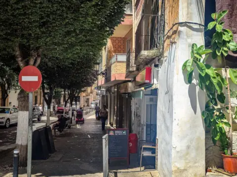 Local comercial en calle Real