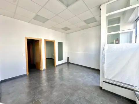 Local comercial en calle de la Travesía del Norte