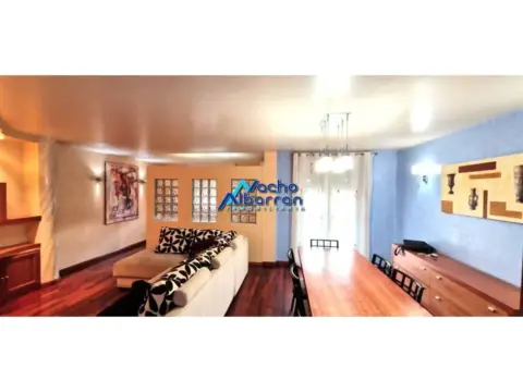 Piso en María Auxiliadora-Barriada de Llera