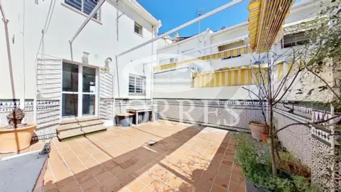 Casa adosada en Colonia Santa Inés