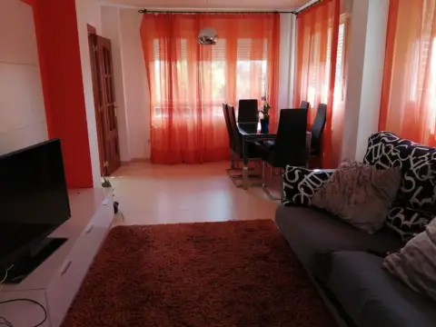 Chalet en calle de Serna