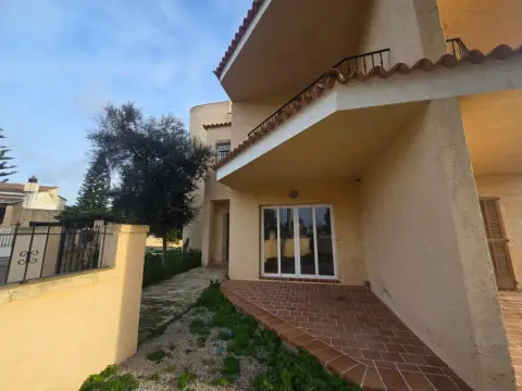 Casa pareada en Badia Gran