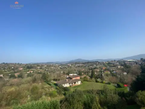 Chalet en La Bilbaina