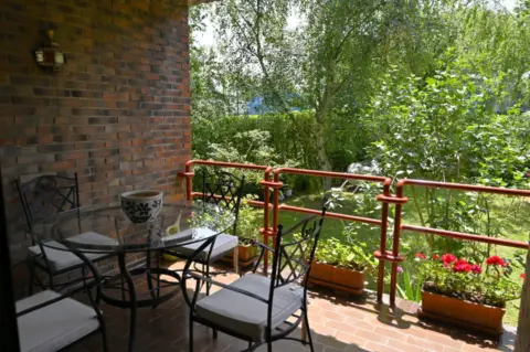 Casa adosada en Artatza-Pinueta-Pinosolo