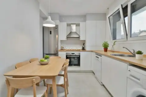 Casa adosada en Barrio de Isuskiza