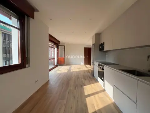 Piso en calle Paulino Mendivil