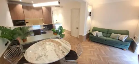 Piso en calle del Marqués de Santillana