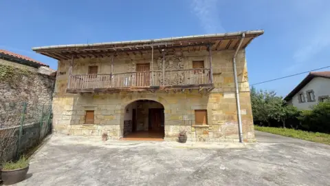 Chalet en Carretera Santander-Bilbao