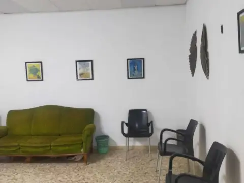 Local comercial en calle del Progreso