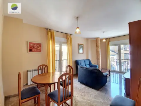 Piso en Plaza de la Iglesia