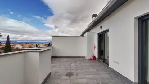 Ático en calle de Tierno Galván