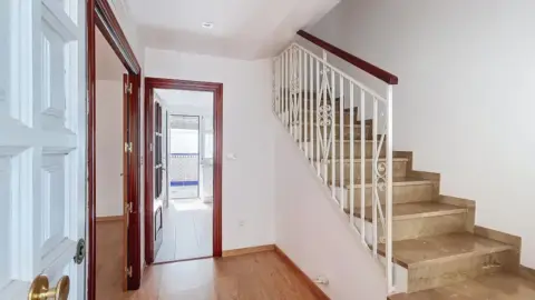 Casa adosada en calle del Pilar