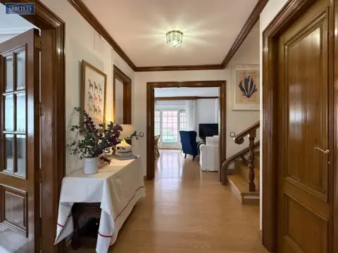 Casa pareada en calle de Cándido Laso Escudero