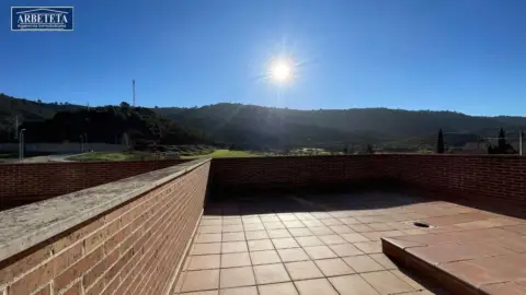 Dúplex en Iriépal-Taracena-Valdenoches