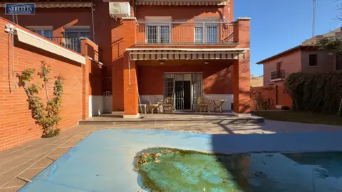 Chalet en calle Ferial