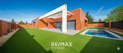 Chalet en calle de Carabela, 53