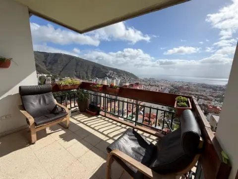 Piso en calle de Patricio Madán