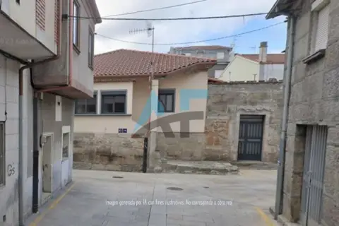 Chalet en calle de Santa Mariña