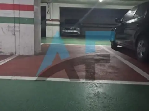 Garaje en Rúa Arturo Perez Serantes