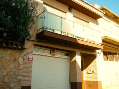Casa en calle de Ausiàs March, 3