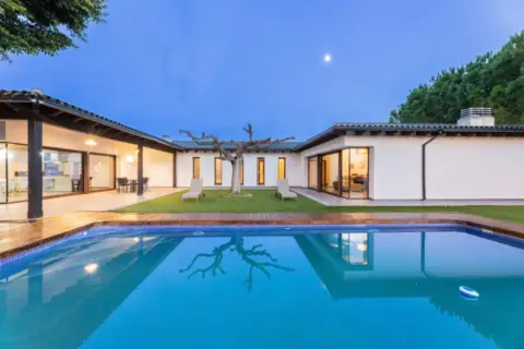 Chalet en calle Coma Fase 1B