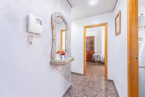 Apartamento en Carrer de Benicull de Xúquer, 1