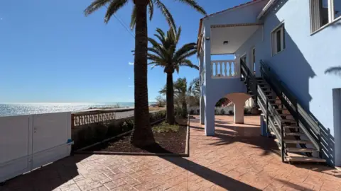 Chalet en Primera Linea de Playa Casablanca