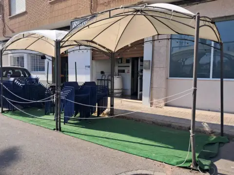 Local comercial en Plaza Doctor Emilio Ramón Llin
