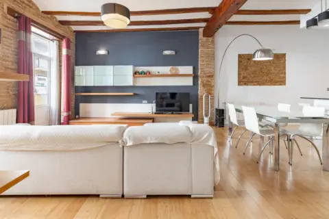 Piso en calle de Guillem Sorolla, 7