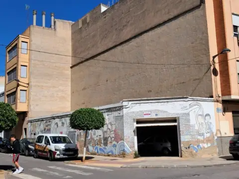 Terreno en Carrer de Carlos Sarthou, 22