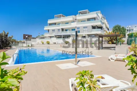 Ático en calle Pizarro, 2