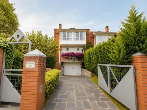 Chalet en calle Urb Las Torres