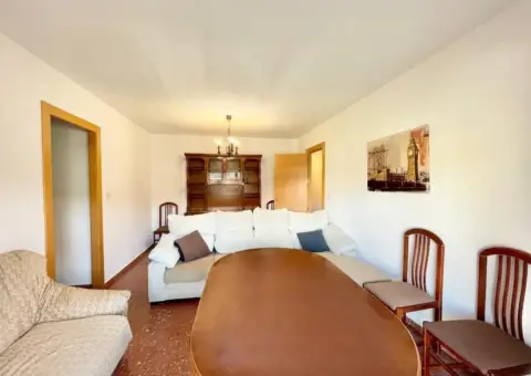 Piso en calle Verdiales