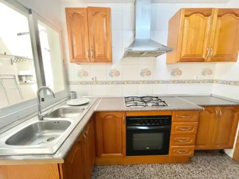 Piso en calle Parra Alta de Cartuja