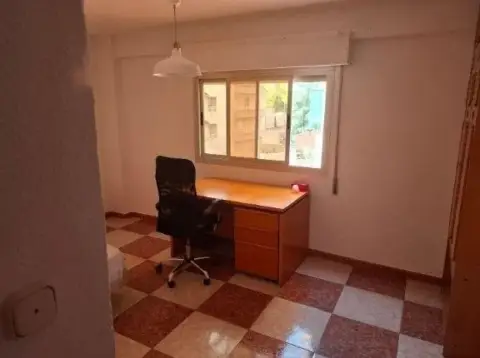 Piso en La Chana
